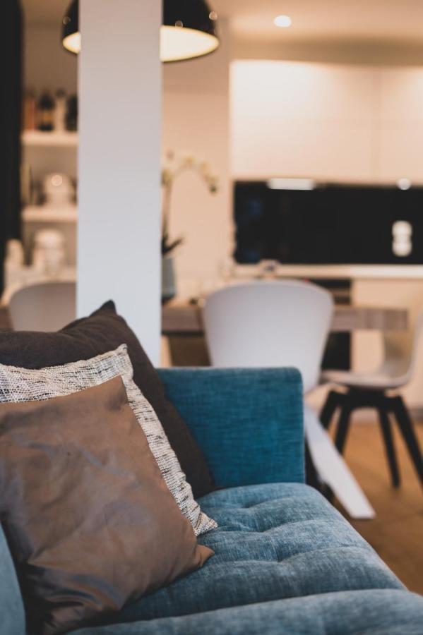 Les Sorbiers - Apartment 2 Bedrooms Top Floor - Parking & Terrace Annecy Eksteriør billede